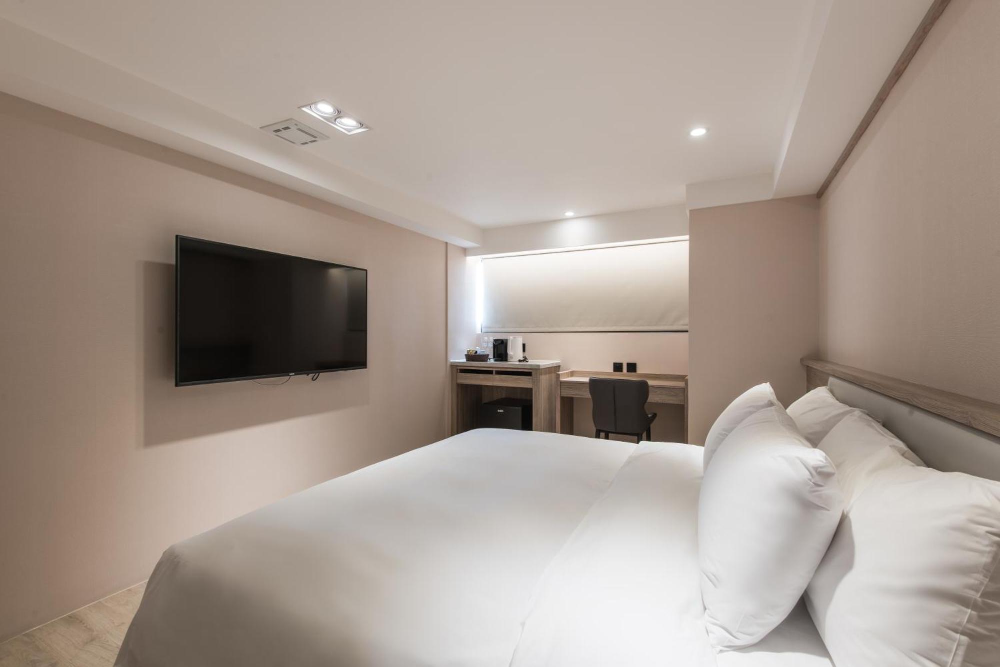 Spring Rhapsody Hotel Taichung Eksteriør billede
